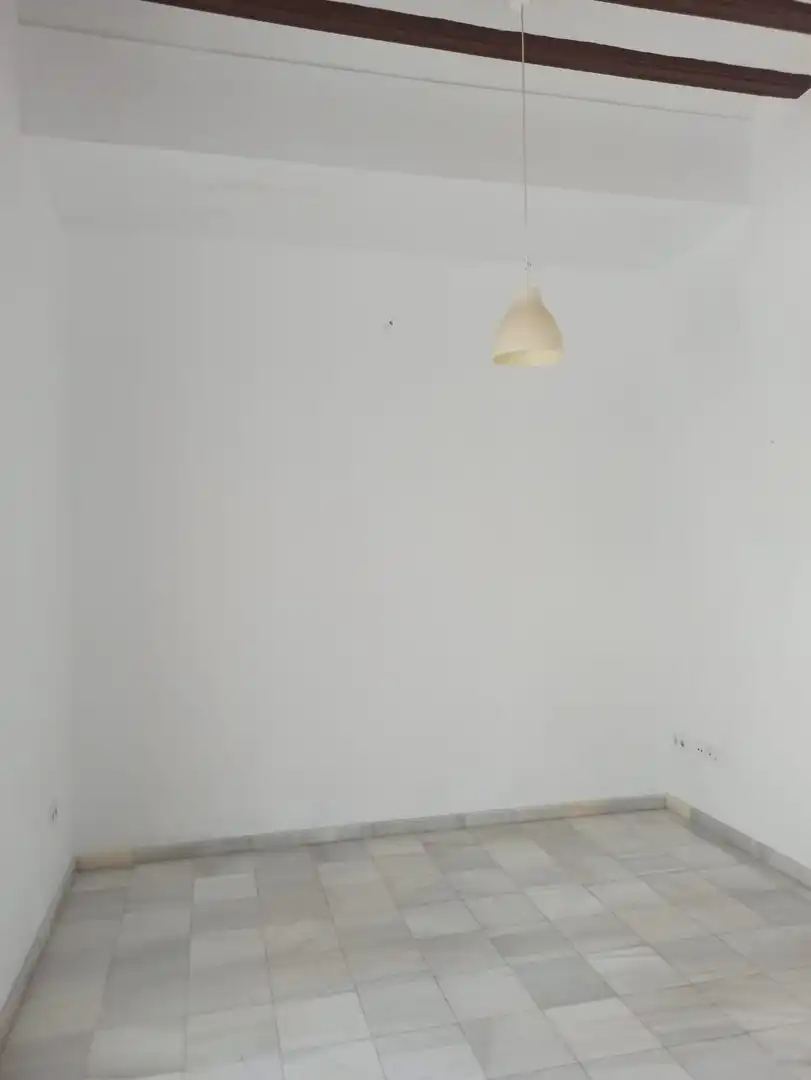 Dormitori de Oficina de lloguer en Puerto Real