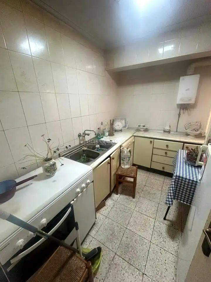 Küche von Wohnung zum Verkauf in La Línea de la Concepción mit Terrasse