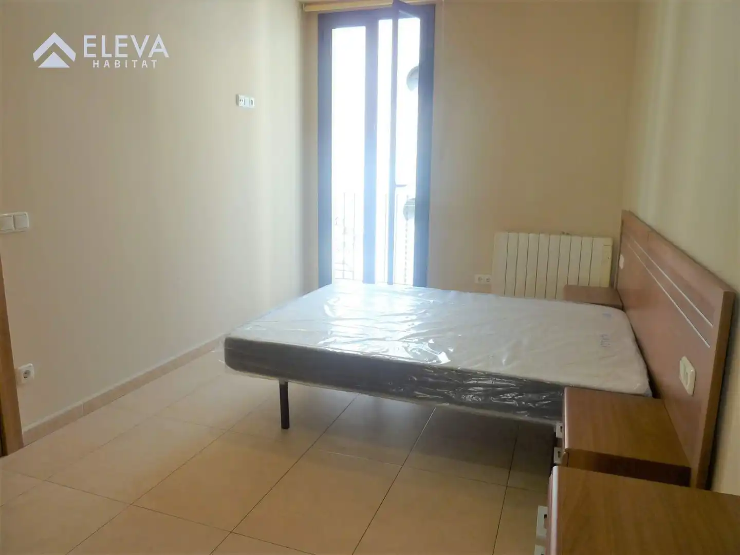 Habitación de Edificio en venta en Lleida