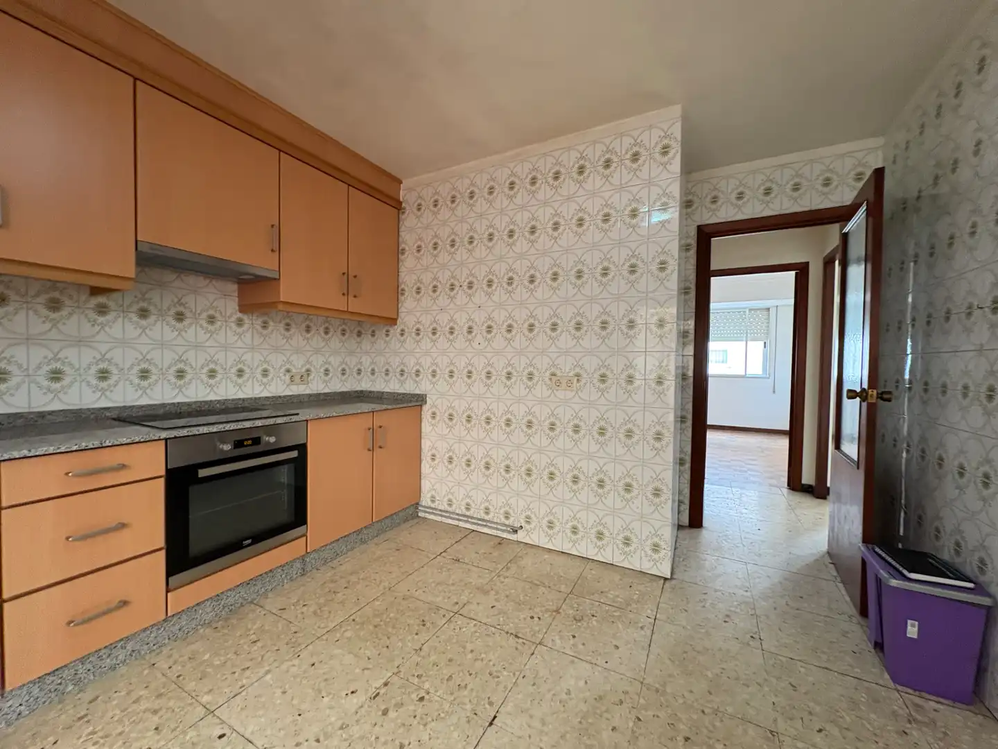 Cocina de Piso en venta en Narón con Terraza, Trastero y Balcón