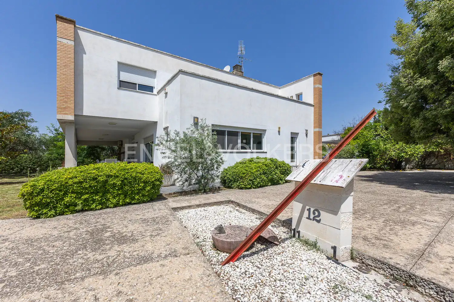 Jardí de Casa o xalet en venda en Ontinyent amb Aire condicionat, Calefacció i Jardí privat