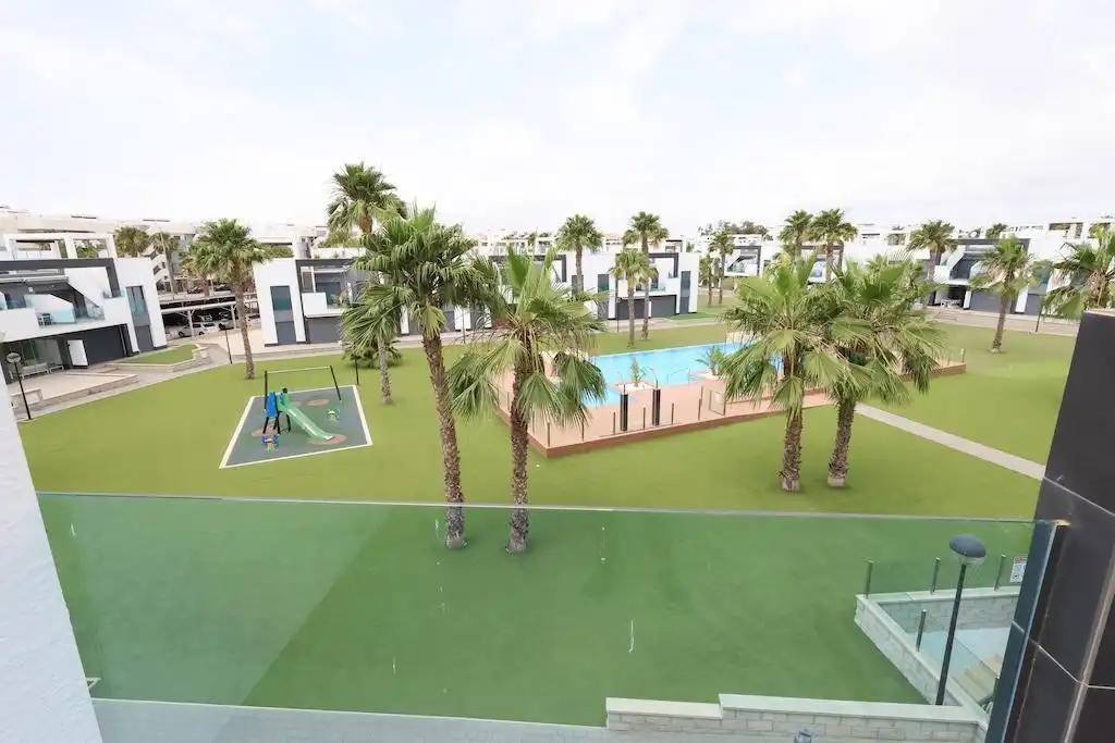 Houses for sale in Camino El Salat, El Raso