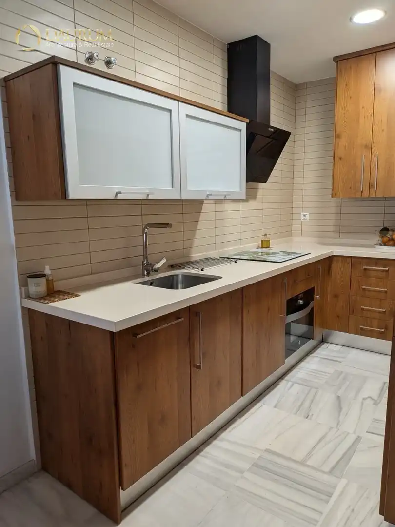 Cocina de Piso en venta en Teatinos - Universidad