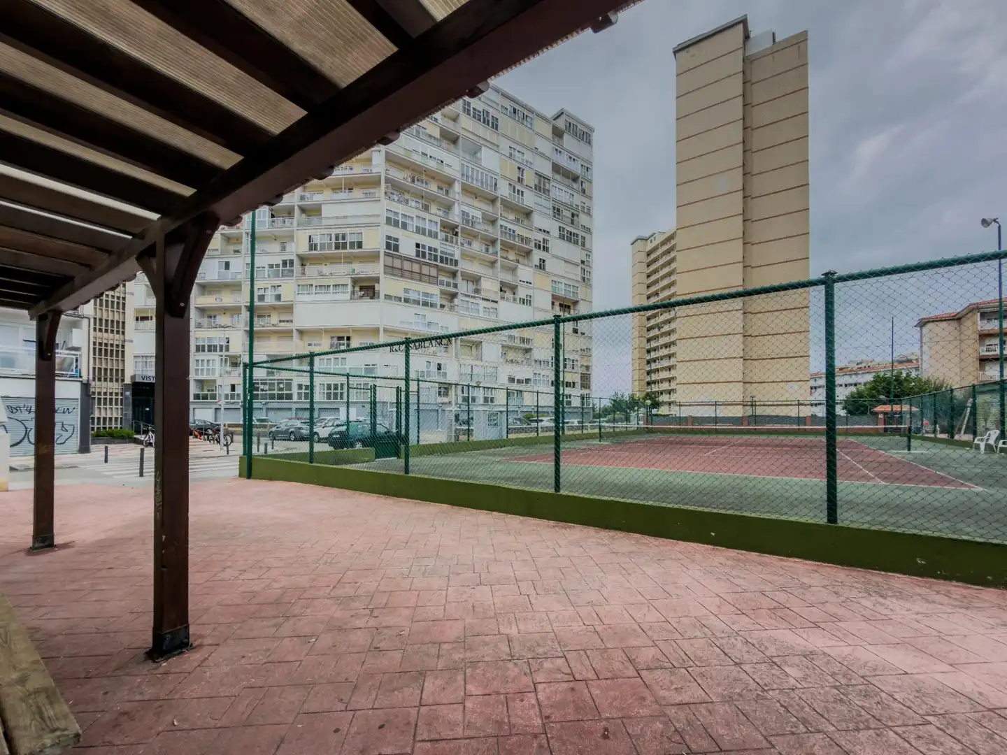 Exterior view of Apartments for sale in Laredo