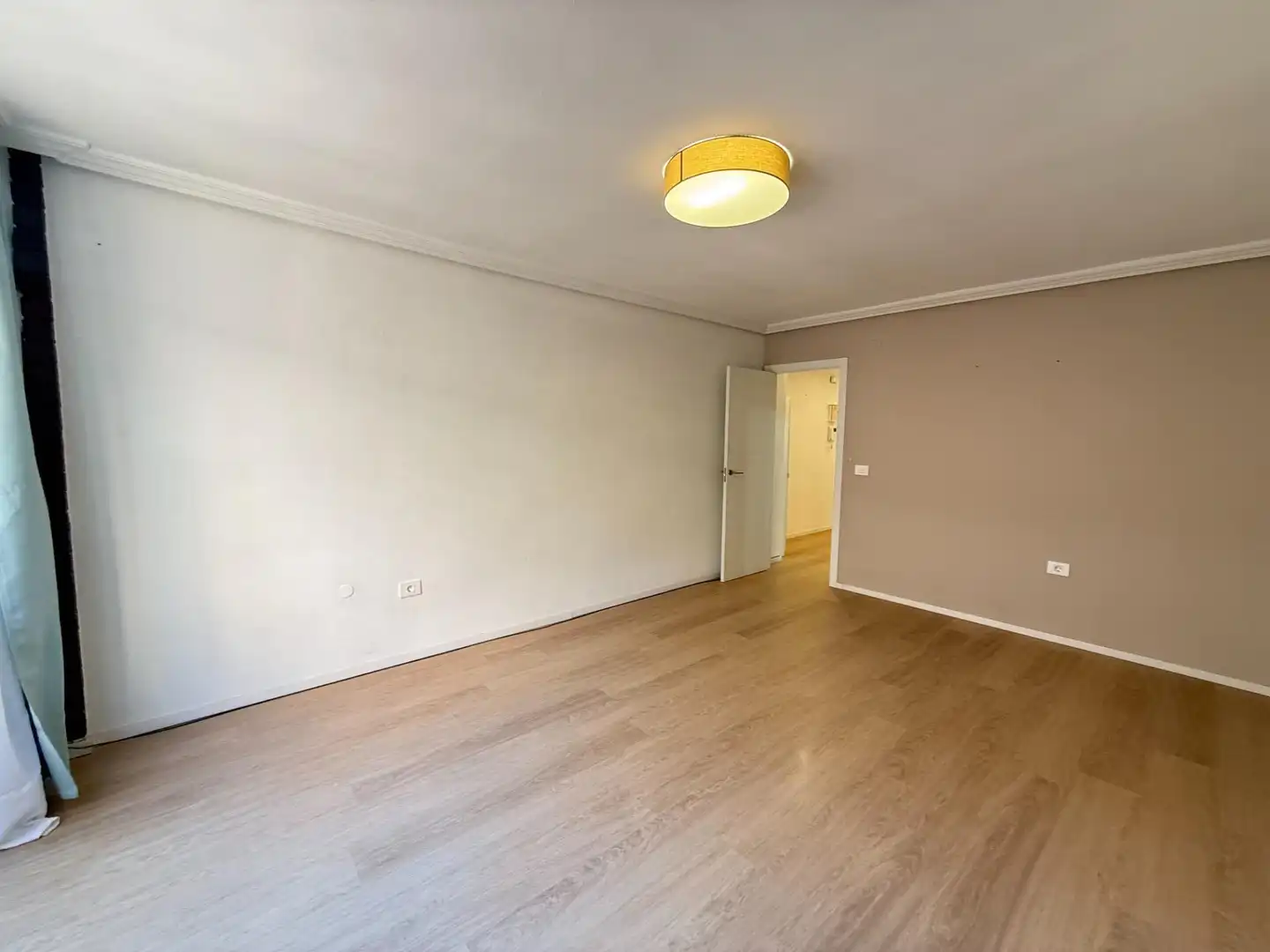 Dormitori de Apartament de lloguer en Murcia amb Aire condicionat i Calefacció