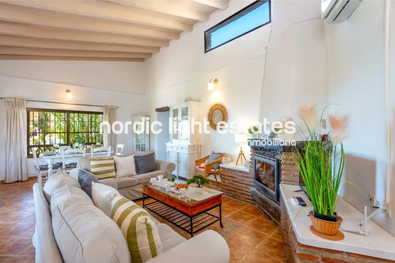 House with pool to rent in Frigiliana, imagen 19