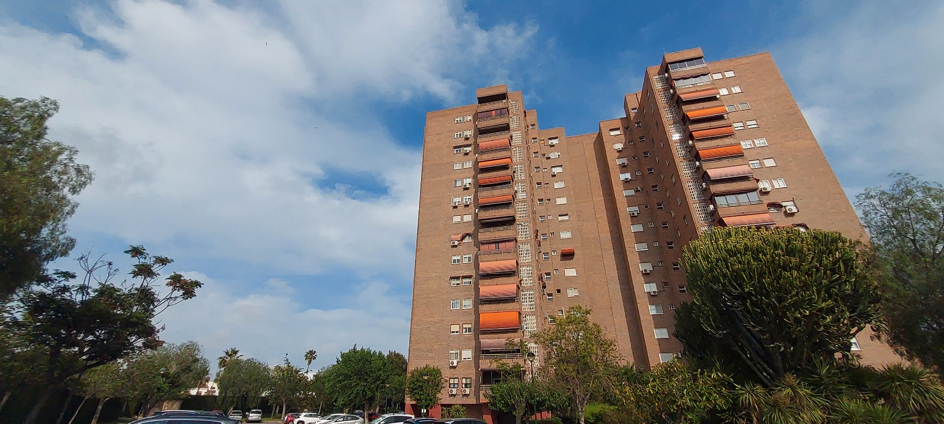 Exterior view of Flat for sale in Alicante / Alacant  with Air Conditioner, Terrace and Oven