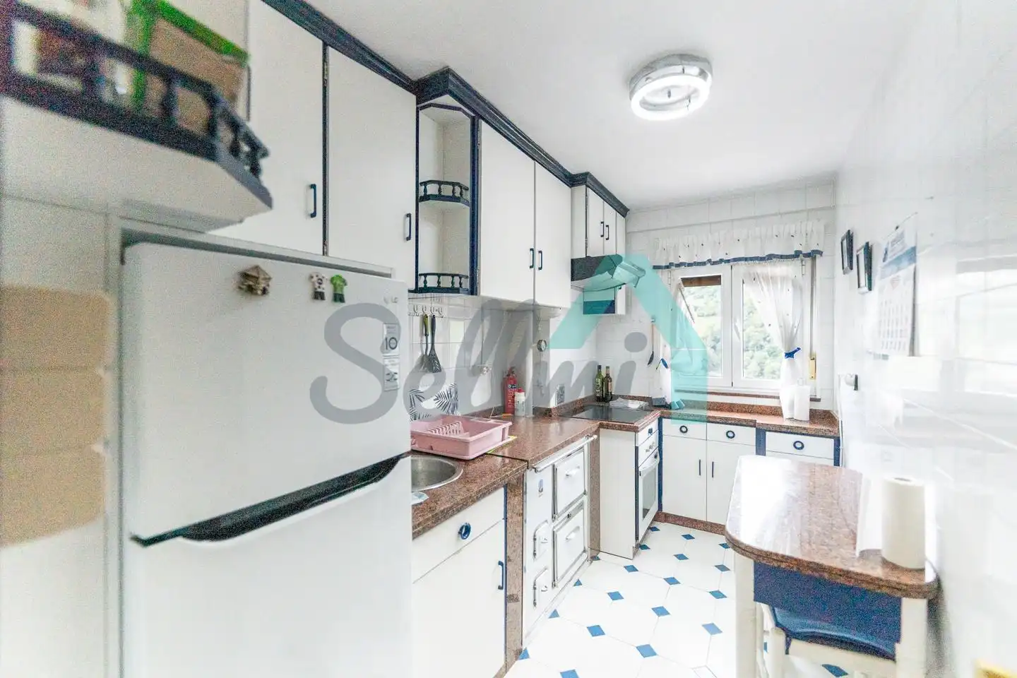 Cocina de Piso de alquiler en Aller con Calefacción, Trastero y Amueblado