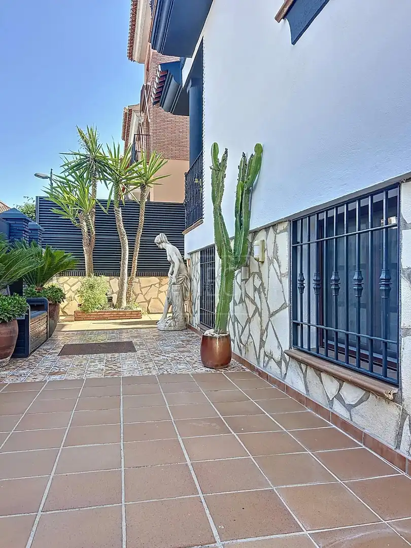 Jardín de Casa o chalet en venta en Vegas del Genil con Aire acondicionado, Jardín privado y Terraza