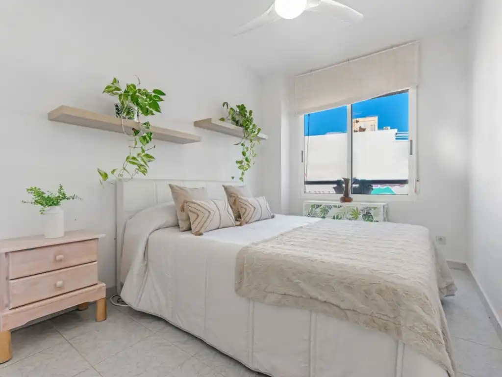 Bedroom of Attic for sale in El Campello  with Air Conditioner, Terrace and Internet