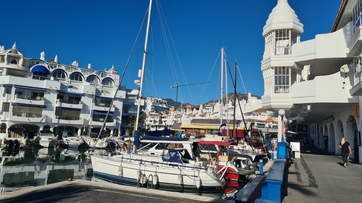 Vista exterior de Planta baja en venta en Benalmádena con Terraza