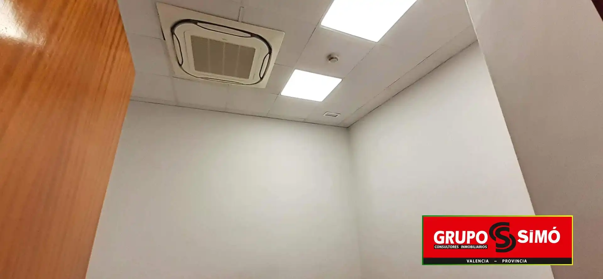 Gewerbefläche zum Verkauf in Carrer de Gerardo Ferrand, imagen 8