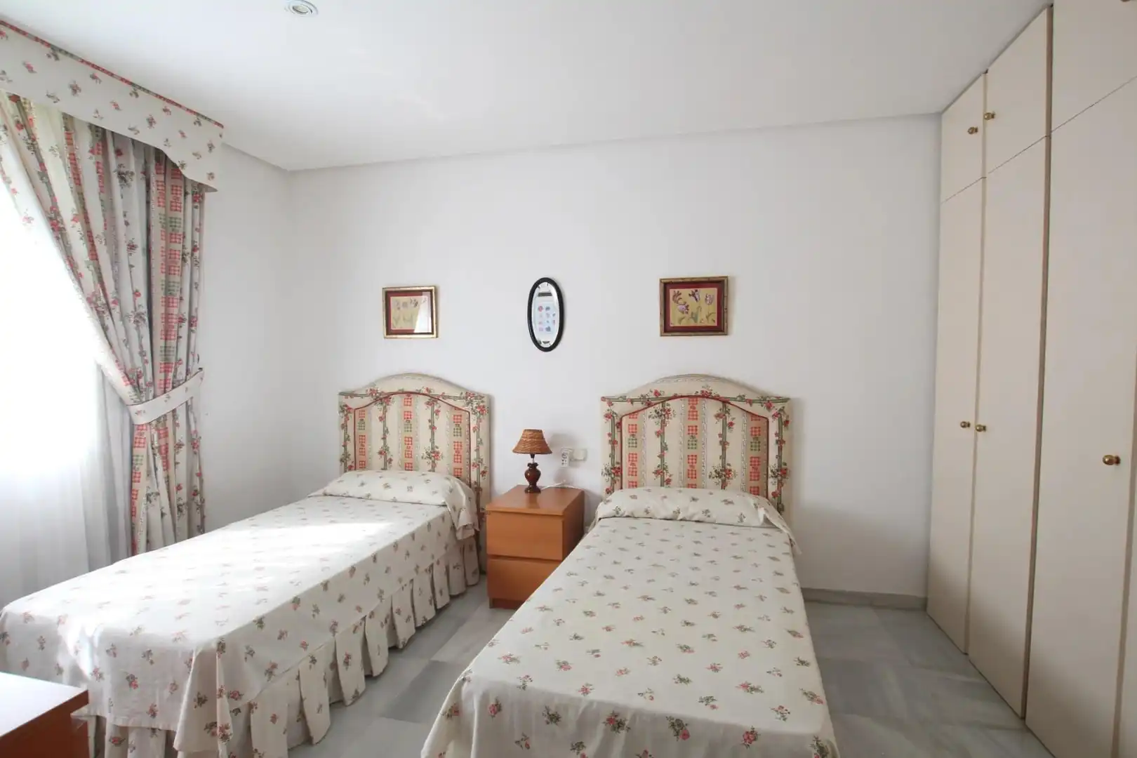 Habitación de Casa o chalet en venta en Jerez de la Frontera con Aire acondicionado, Jardín privado y Trastero