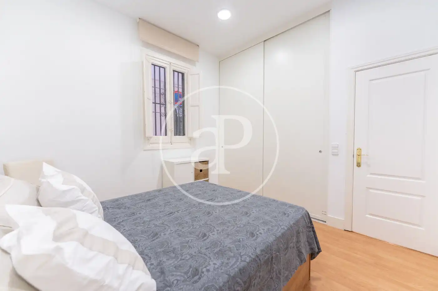 Bedroom of Flat for rent in Madrid  with Air Conditioner, Heating and Private garden