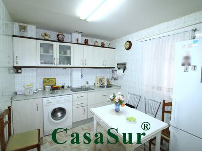 Kitchen of Flat for sale in Valladolid Capital  with Terrace