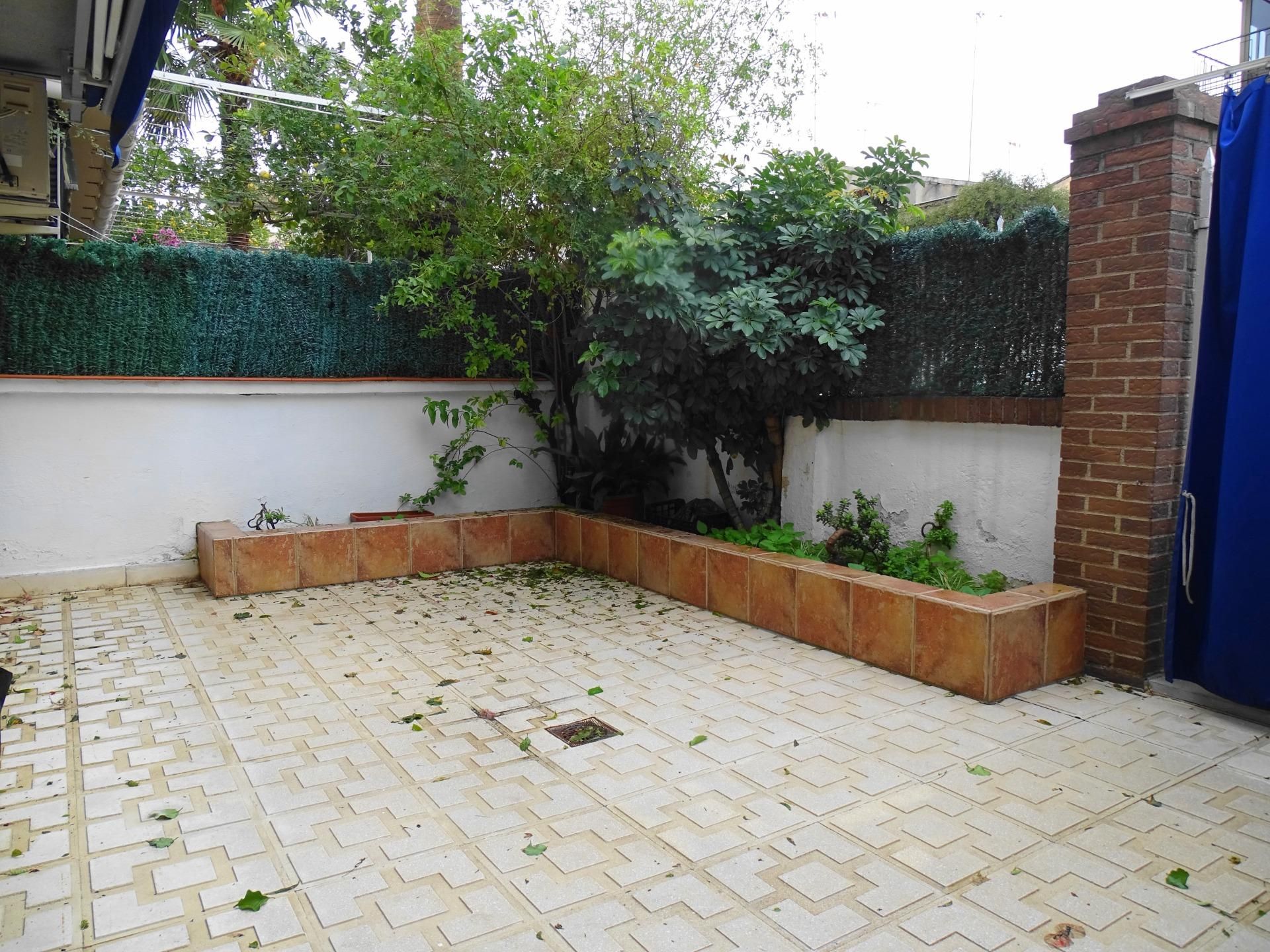 Terrassa de Casa adosada en venda en  Granada Capital amb Balcó