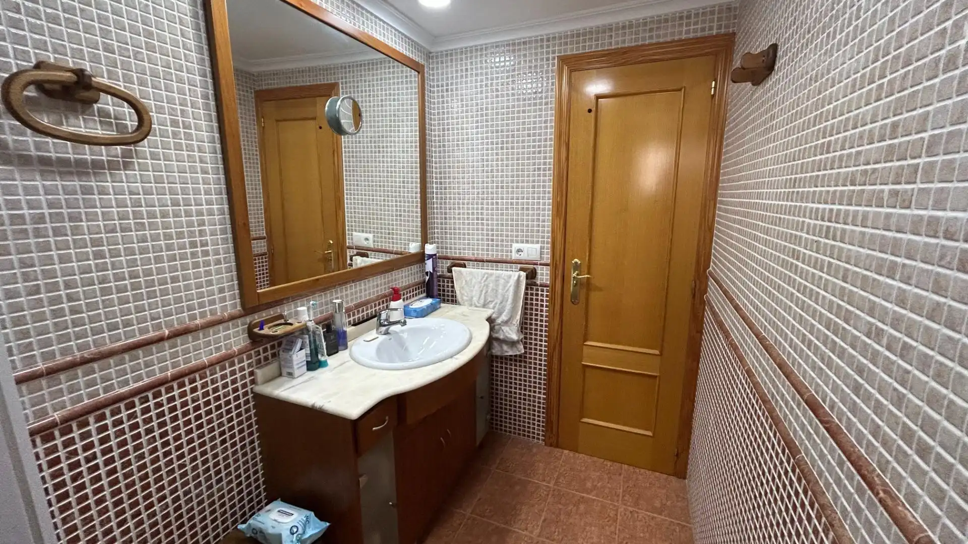 Baño de Apartamento en venta en Cullera con Terraza, Amueblado y Balcón