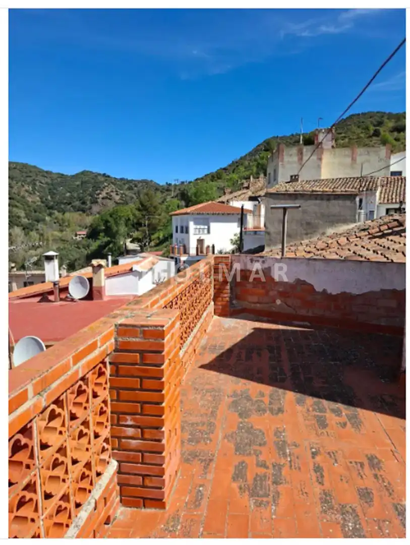 Vista exterior de Casa o chalet en venta en Higueras con Terraza y Internet