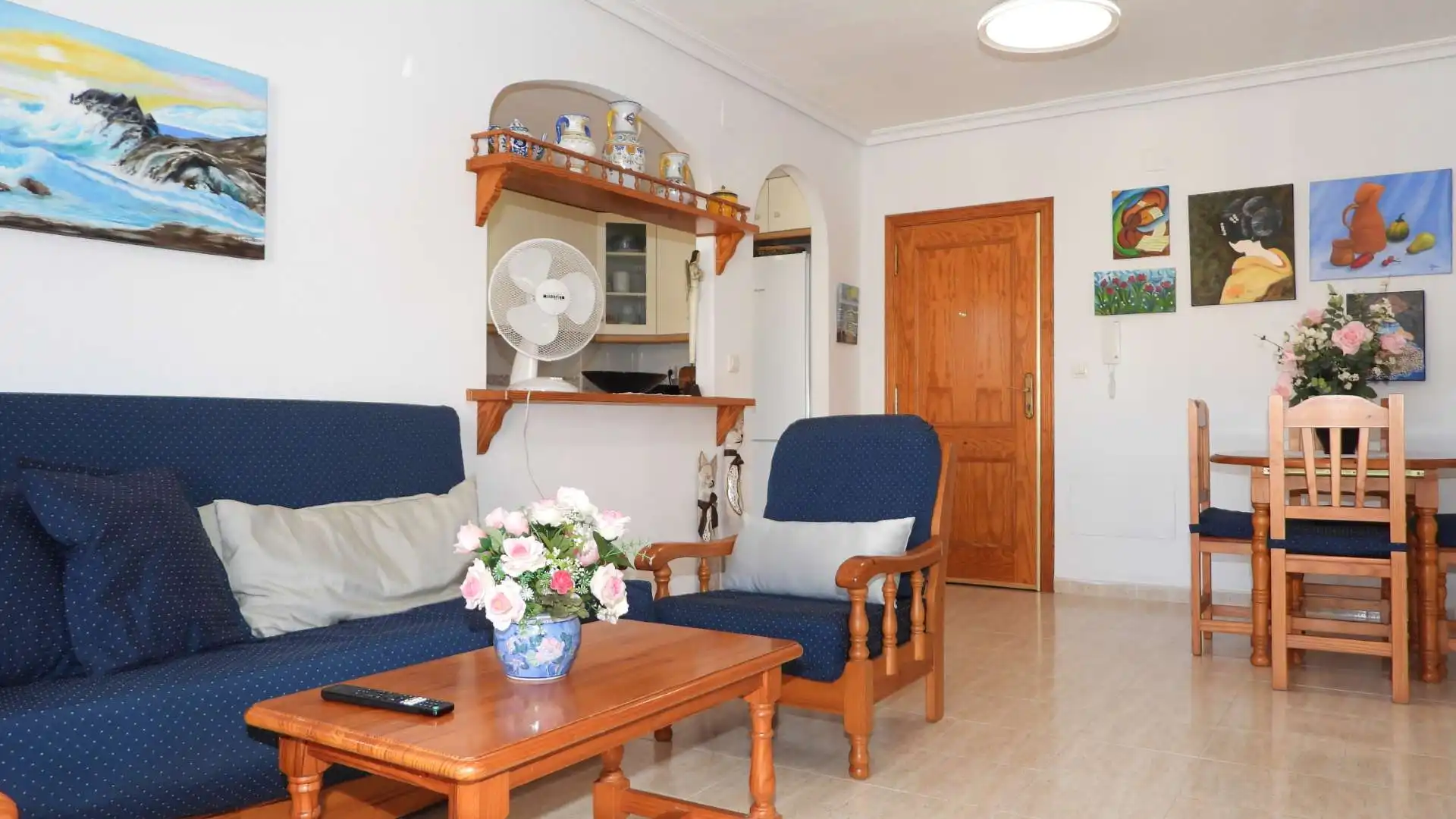 Piso en venta en La Manga del Mar Menor con Calefacción, Terraza y Amueblado