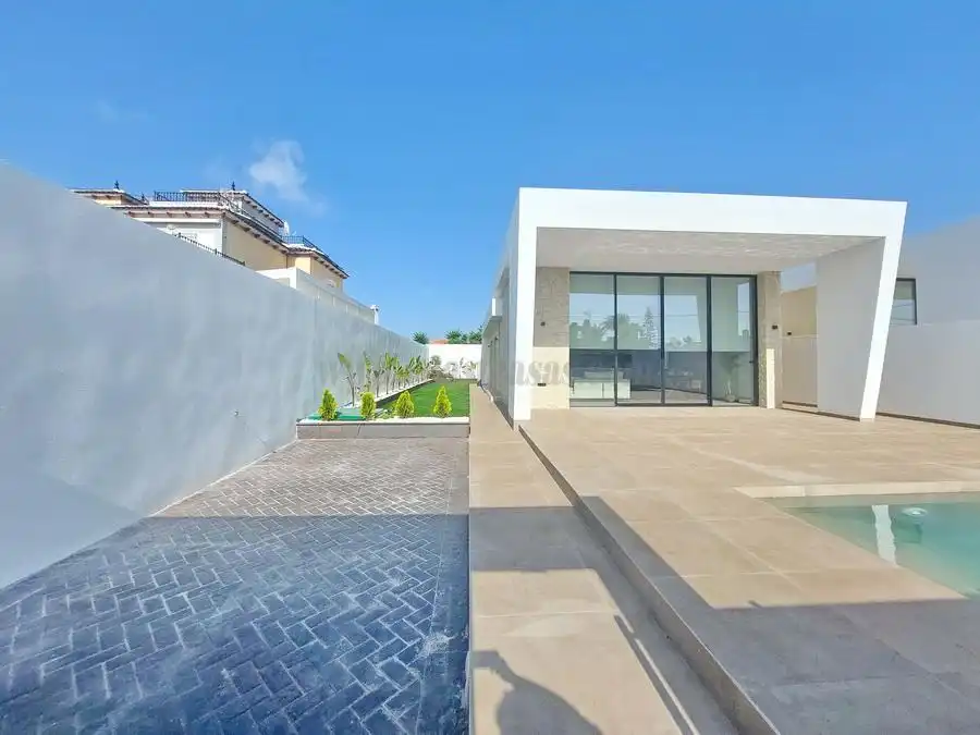 Villa avec piscine à vendre à Zona Carrefour - Urbanizaciones, imagen 18
