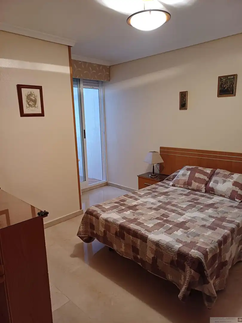 Schlafzimmer von Wohnungen zur Miete in Albacete mit Heizung, Terrasse und Möbliert