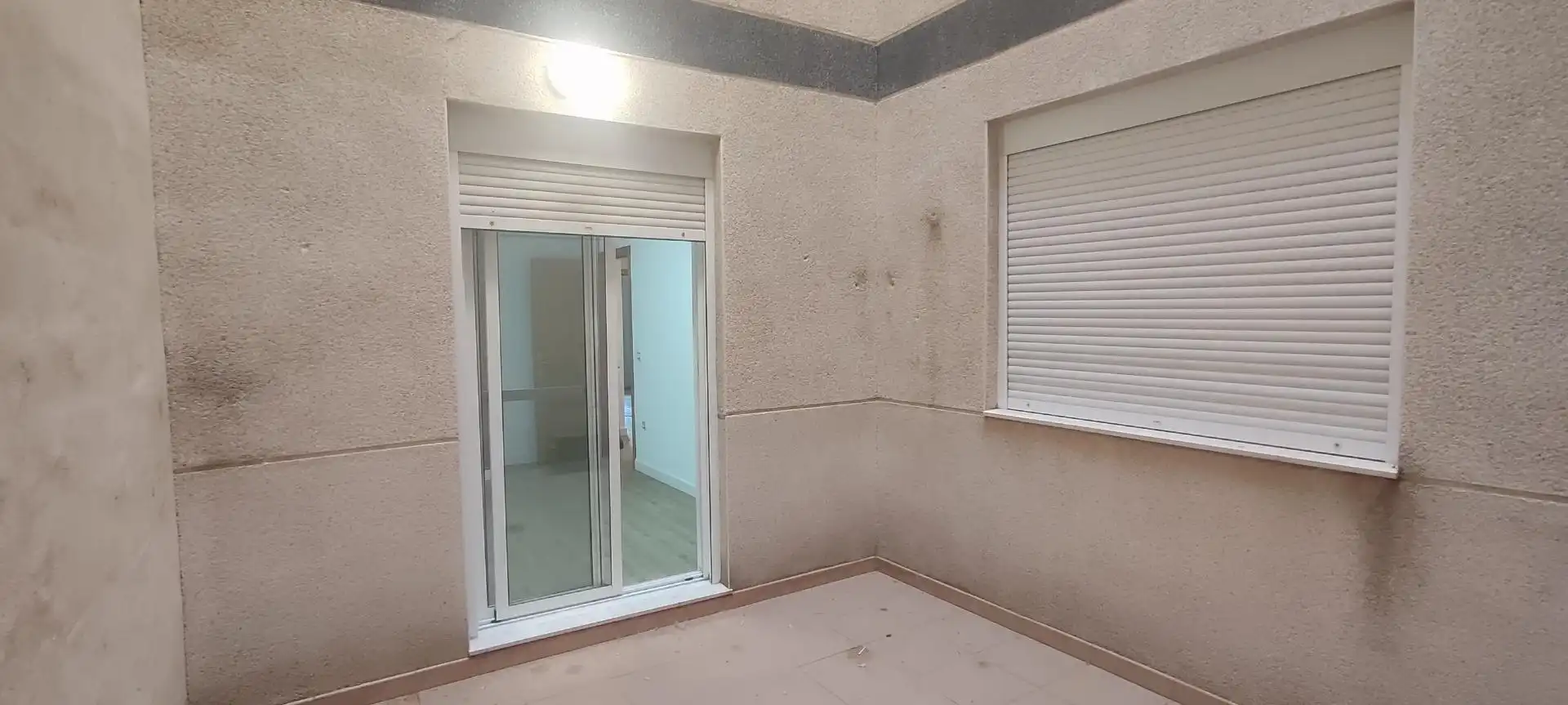 Wohnung zur Miete in Albal mit Klimaanlage, Heizung und Terrasse