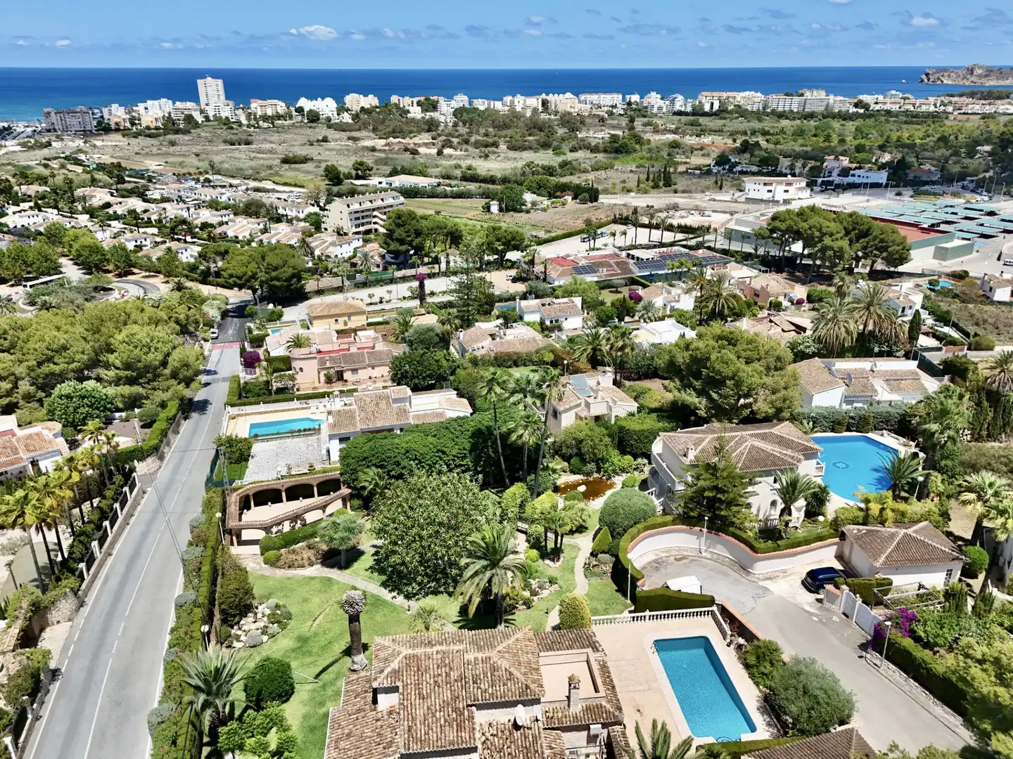 Vista exterior de Casa o xalet en venda en Jávea / Xàbia amb Aire condicionat, Jardí privat i Terrassa