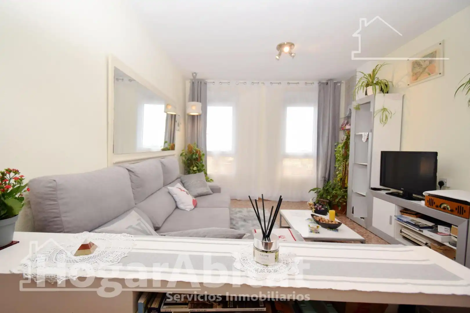 Vista exterior de Piso en venta en Paterna con Calefacción