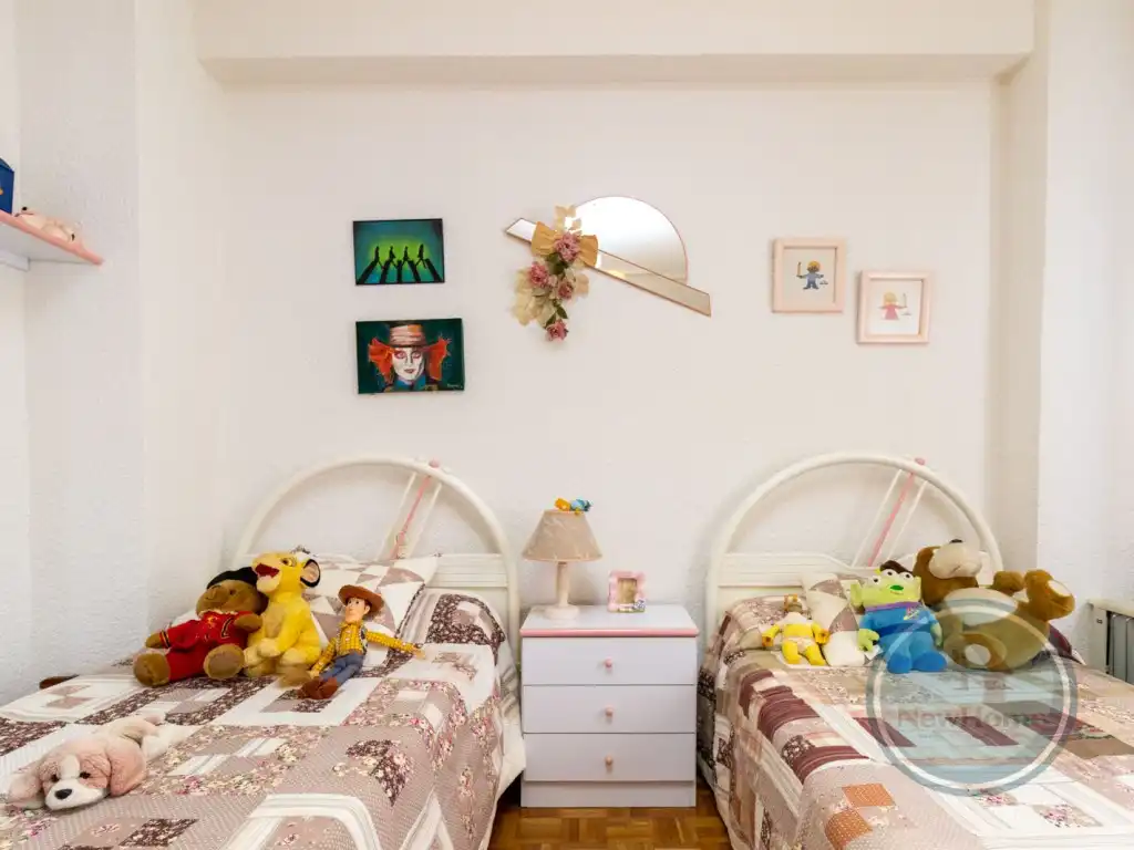 Bedroom of Flat for rent in Elche / Elx  with Air Conditioner and Balcony