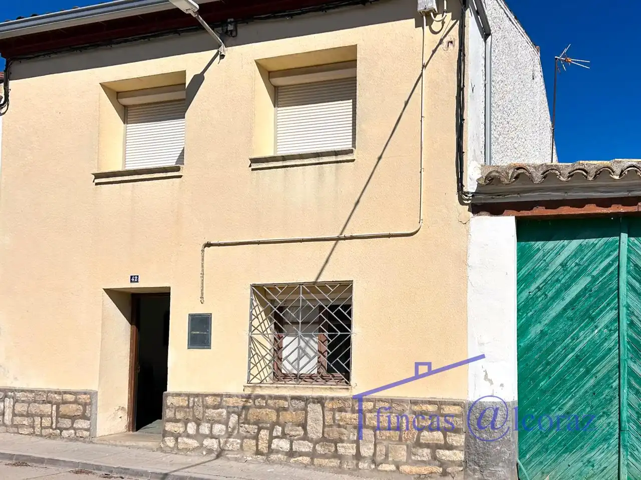 Vista exterior de Casa o xalet en venda en Alcubierre amb Calefacció i Terrassa