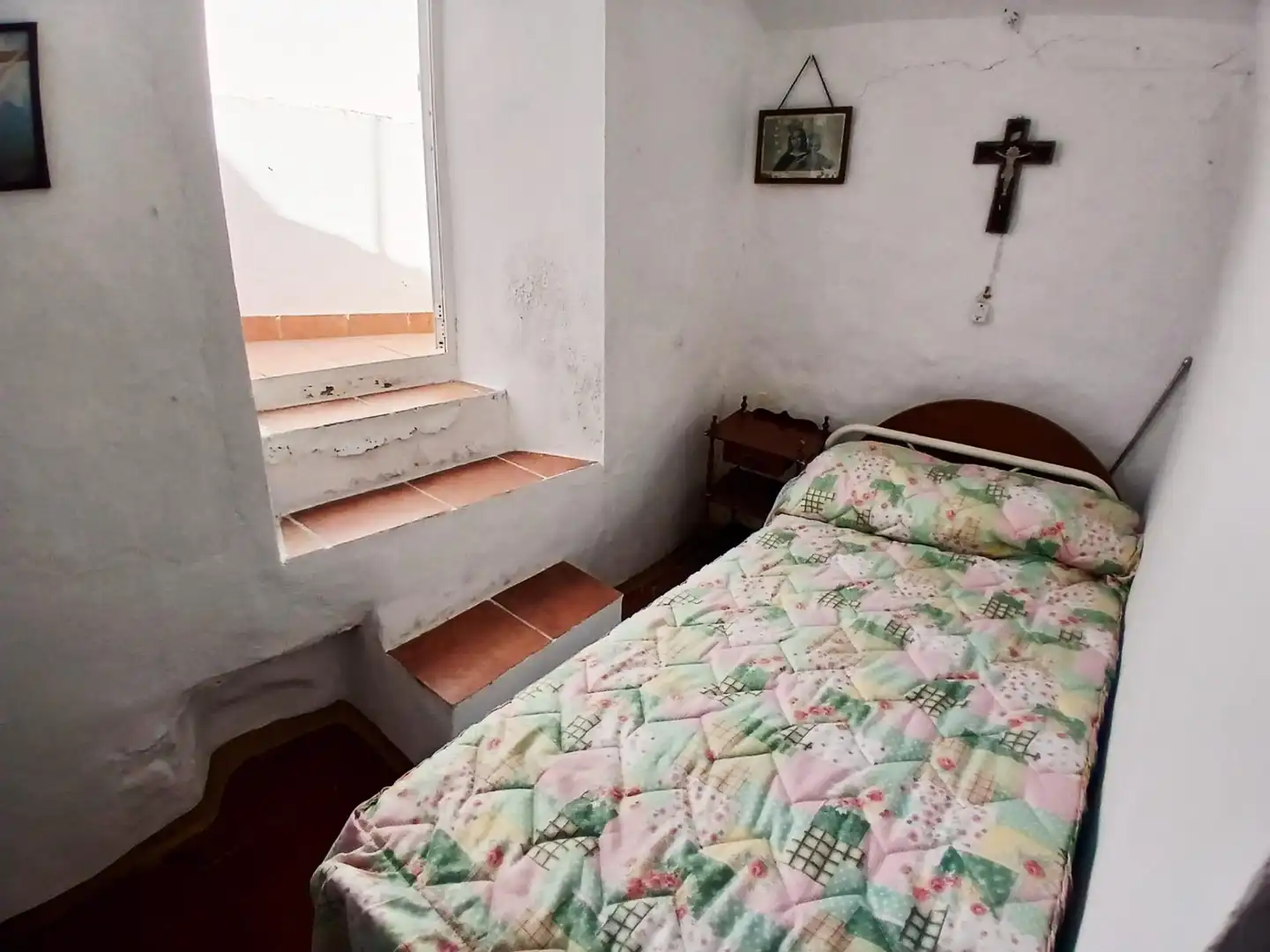 Dormitori de Casa o xalet en venda en Canillas de Aceituno amb Terrassa i Balcó