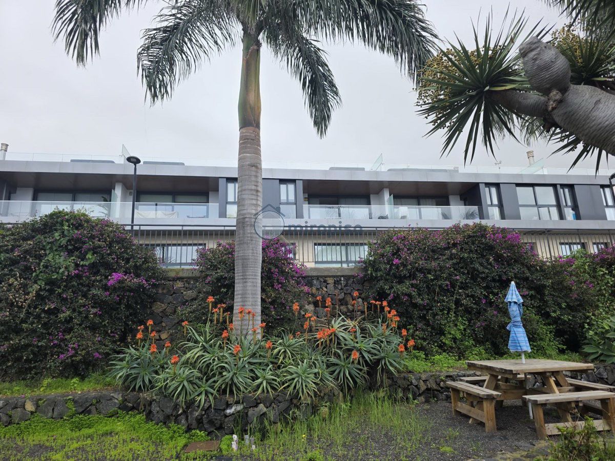 Exterior view of Flat to rent in Santa Úrsula  with Air Conditioner and Terrace