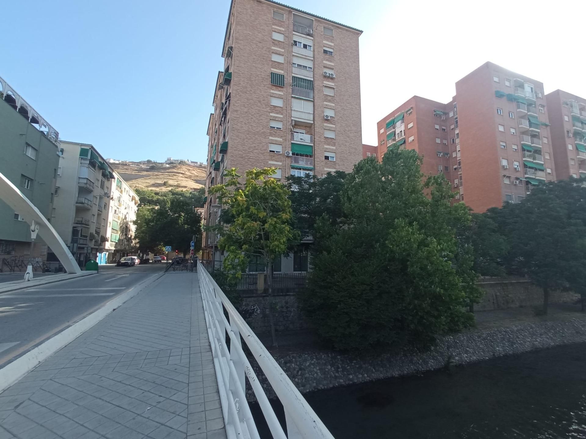 Exterior view of Flat to rent in  Granada Capital  with Heating and Balcony