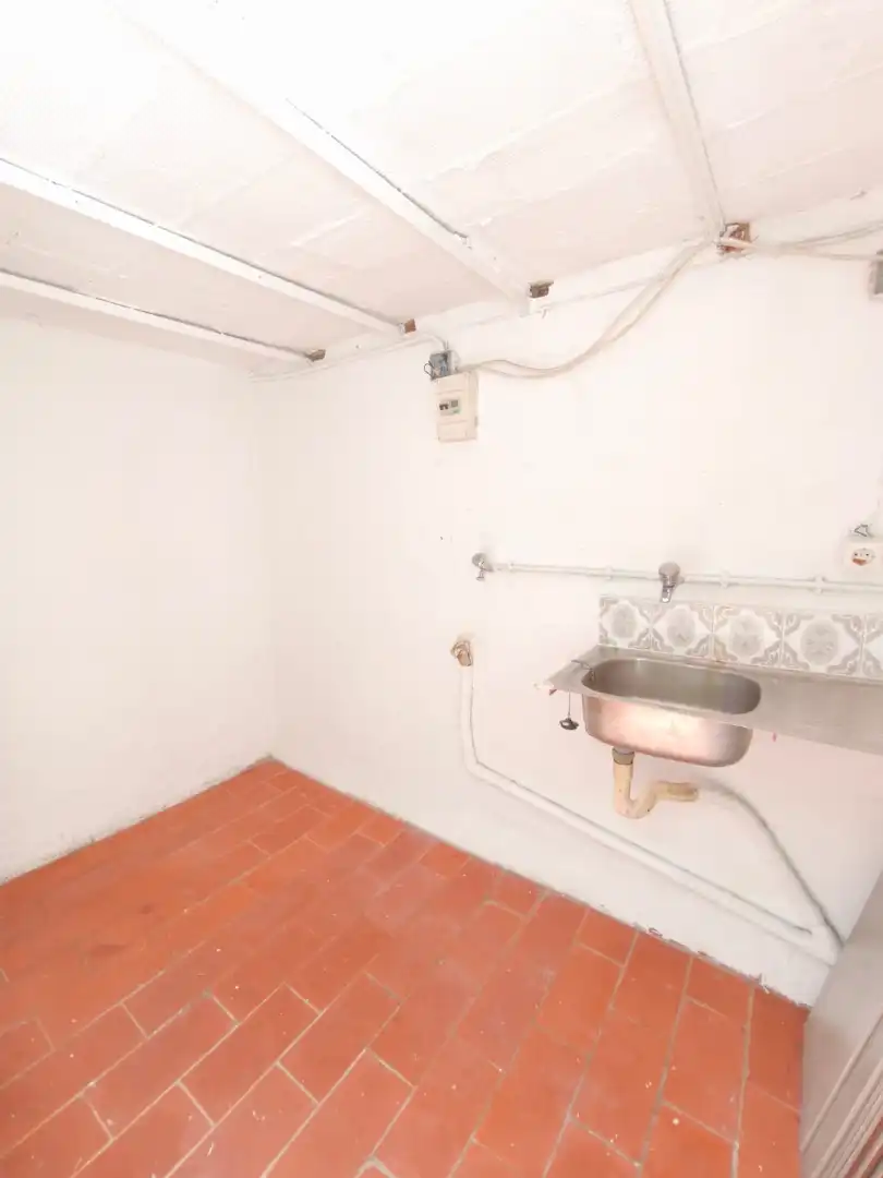 Piso en venta en Barcelona con Parquet, Terraza y Trastero