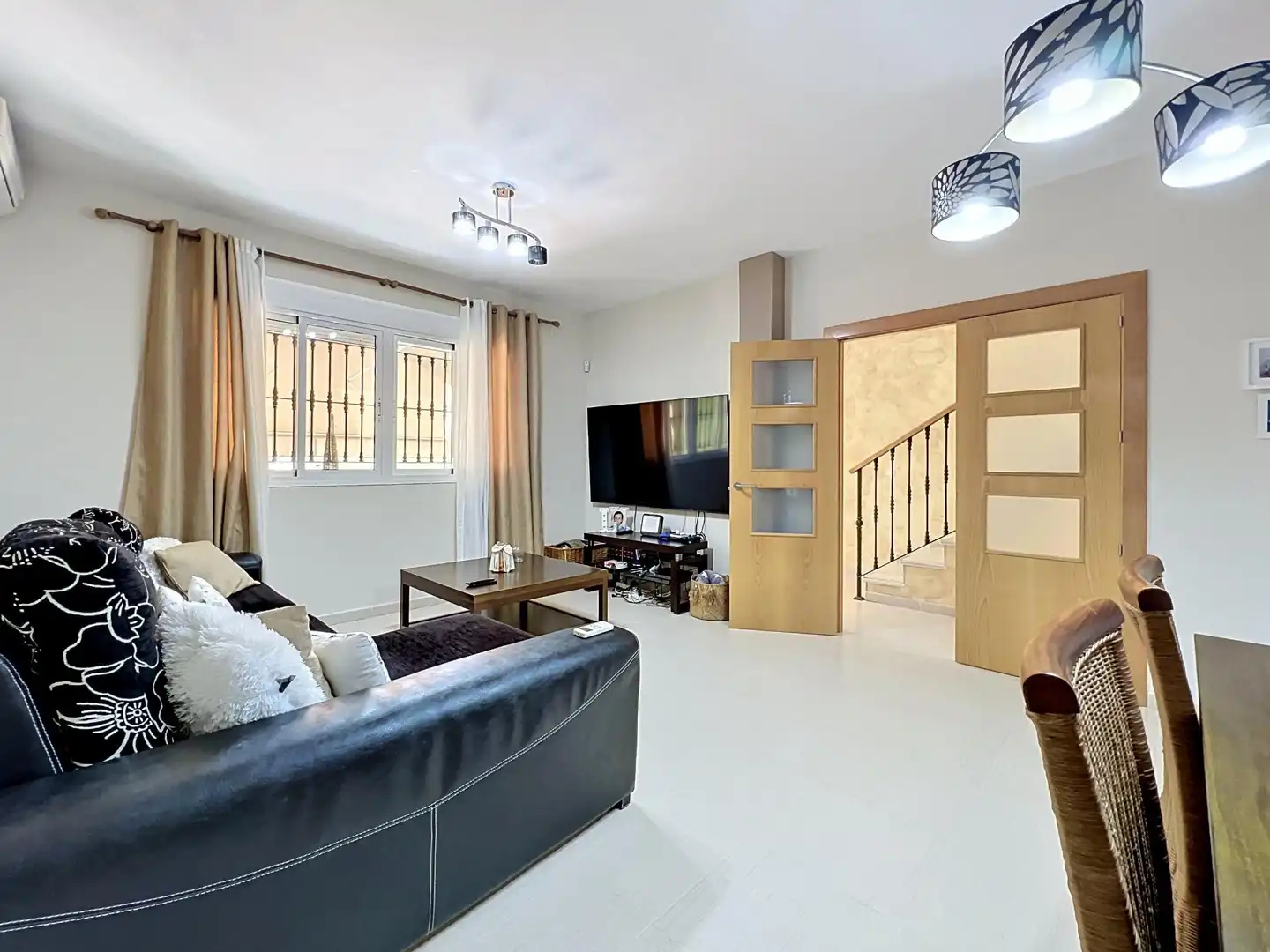 Living room of Detached homes for sale in Rioja  with Private garden