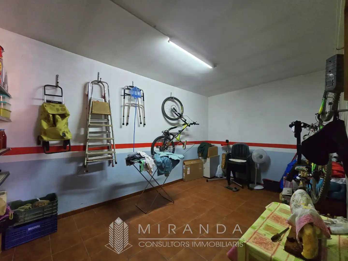 Casa adosada en venta en Canovelles con Aire acondicionado, Calefacción y Terraza