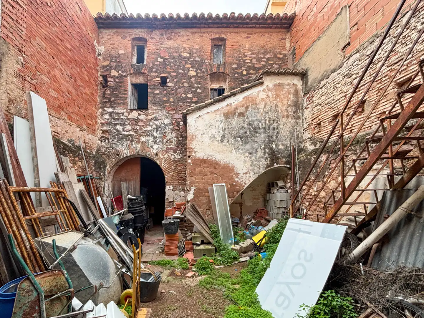Casa adosada en venta en Carrer Sant Antoni, 16, Casco Antiguo