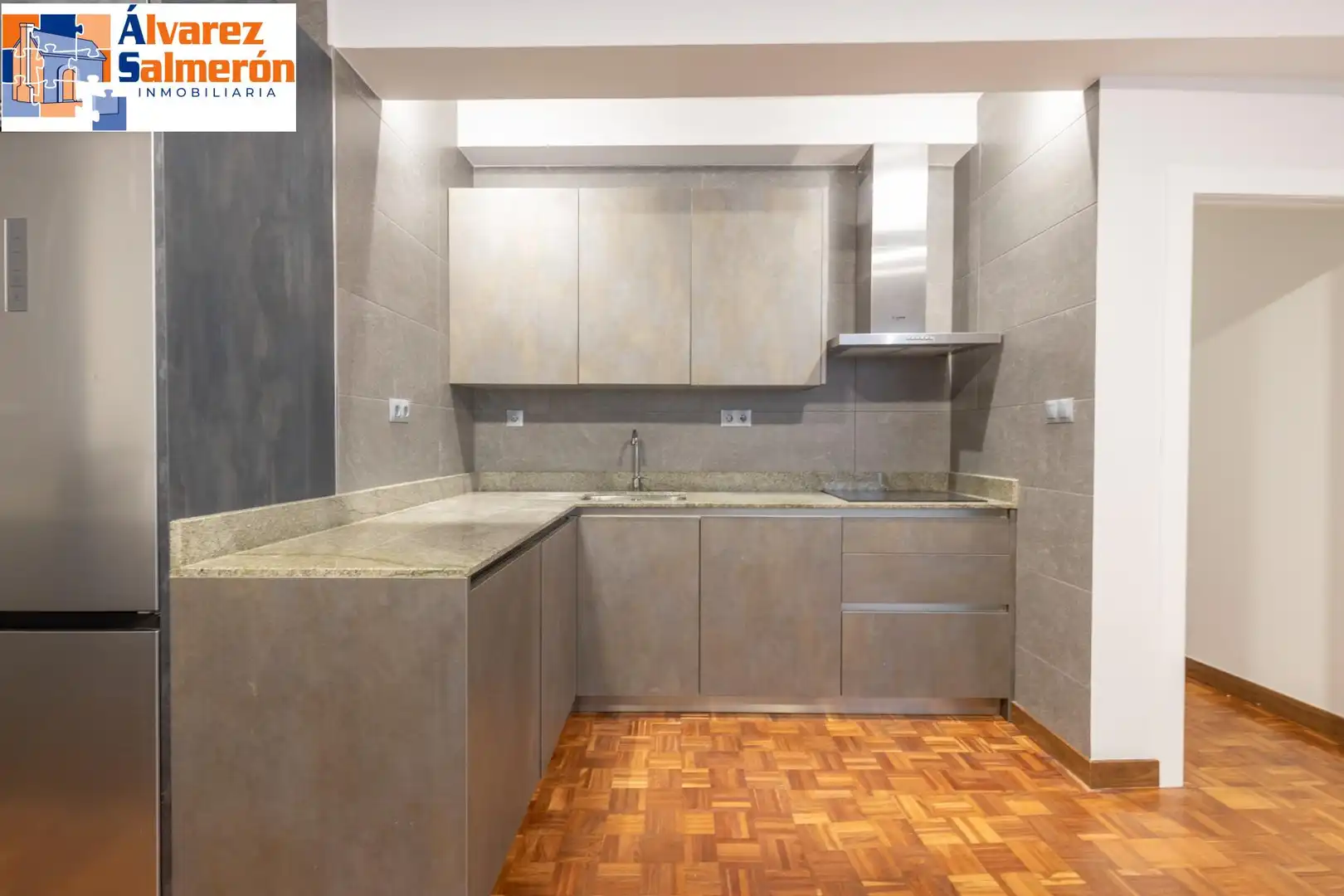 Piso con ascensor en venta en Calle PINTOR LOPEZ MEZQUITA, imagen 30