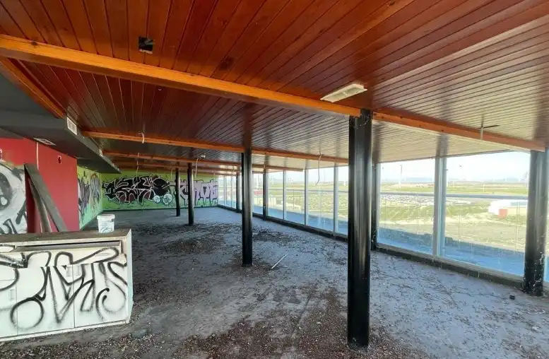 Edifici en venda a Agustina de Aragón, 2, La Muela