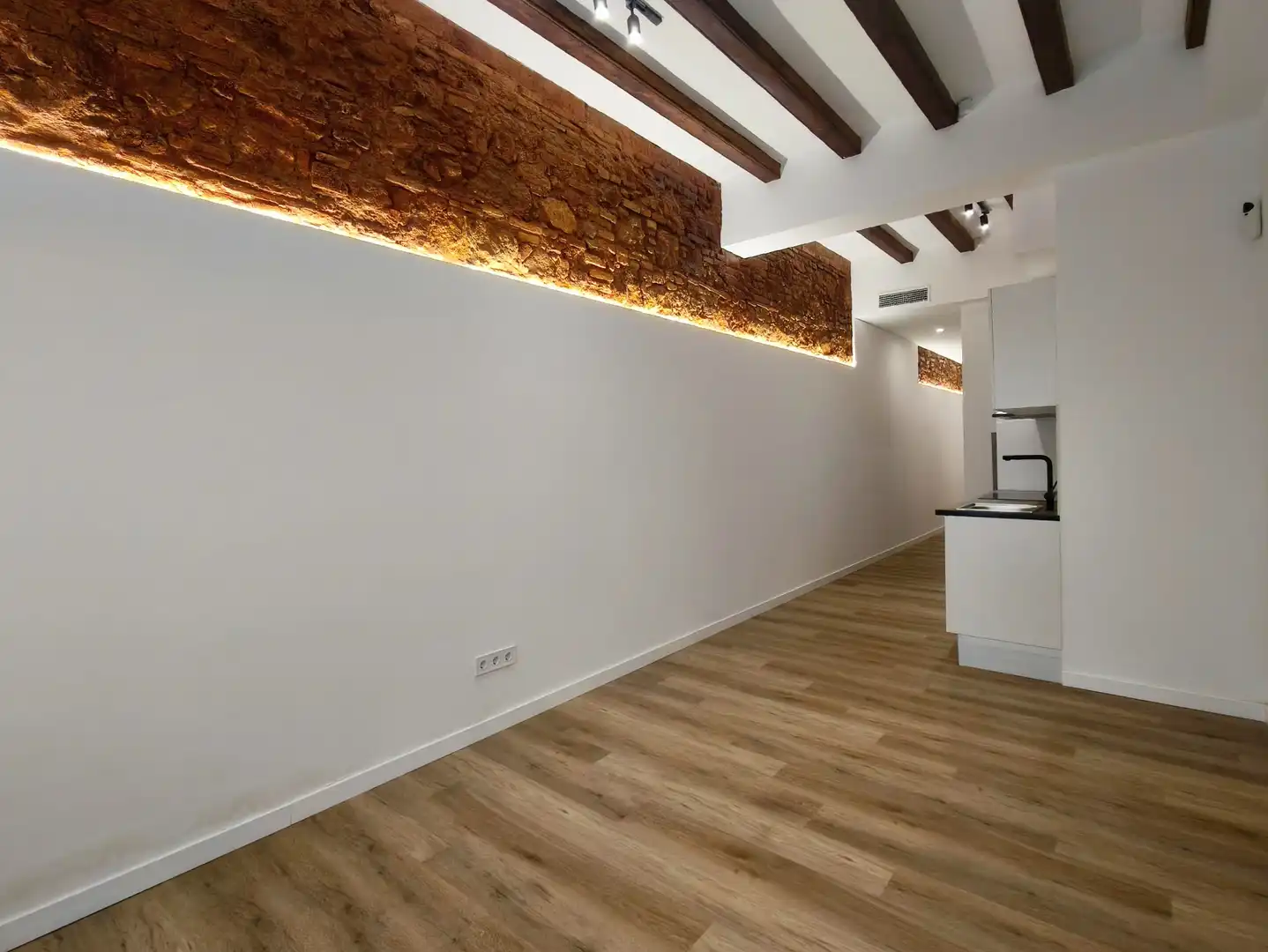 Planta baixa en venda en Barcelona amb Aire condicionat, Calefacció i Parquet