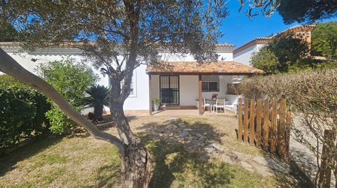 Foto 3 de Apartamento de alquiler en Avenida de la Barrosa, 15, La Barrosa, Chiclana de la Frontera