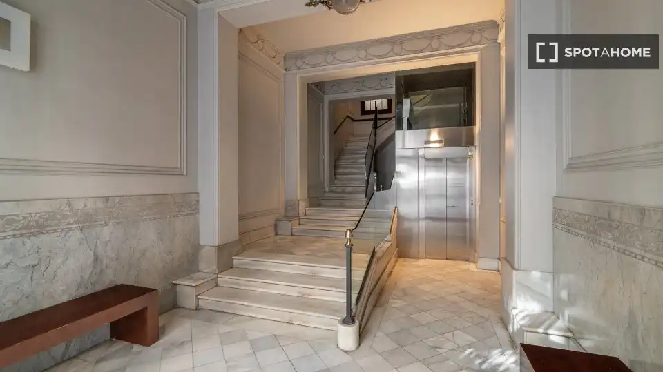 Flat with terrace to rent in Eixample, imagen 13