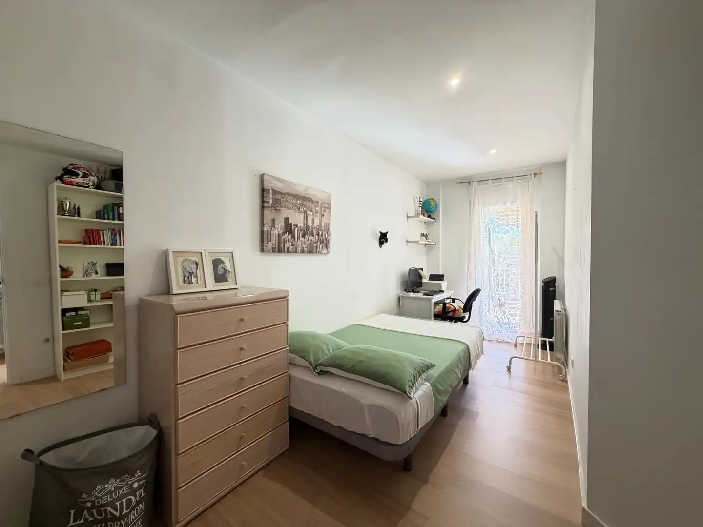 Dormitori de Apartament en venda en Roses amb Aire condicionat, Calefacció i Parquet