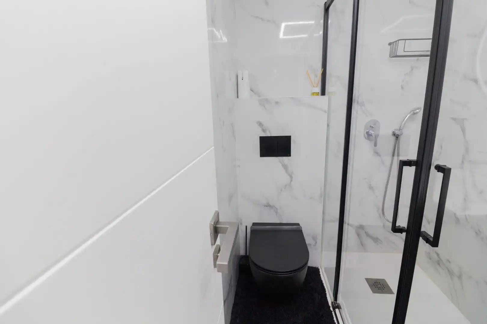 Bathroom of Flat for rent in Orihuela  with Air Conditioner, Terrace and Balcony