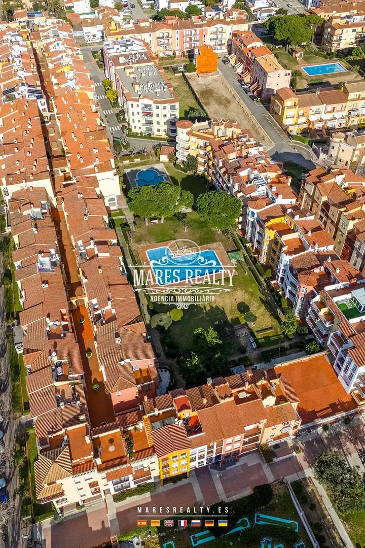 Flat with pool for sale in Muga - Gran Reserva - Badia, imagen 2