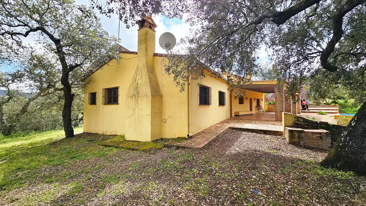 Vista exterior de Finca rústica en venta en Cortegana con Jardín privado, Terraza y Piscina