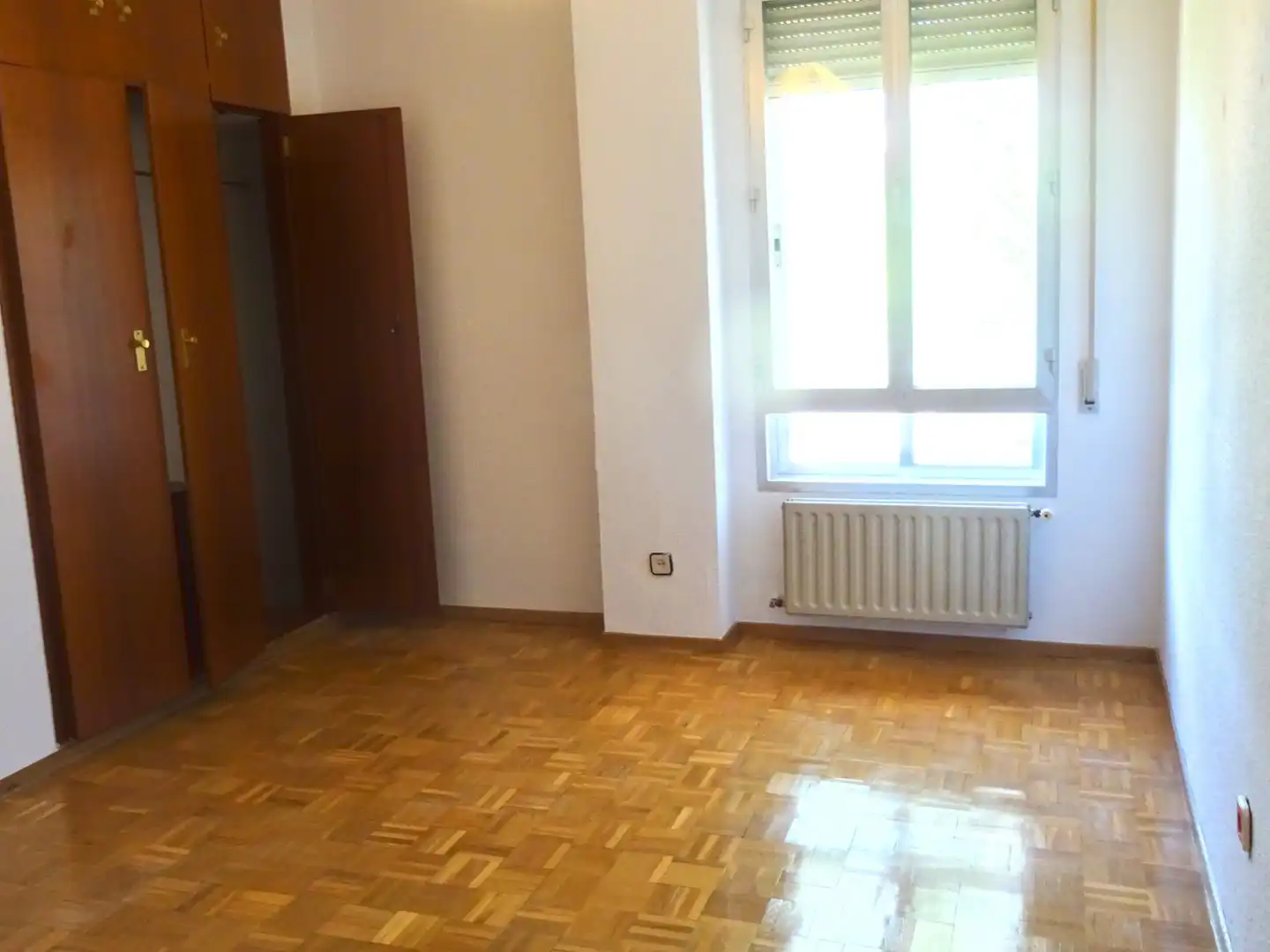 Bedroom of Flat for rent in Tres Cantos  with Heating, Parquet flooring and Terrace