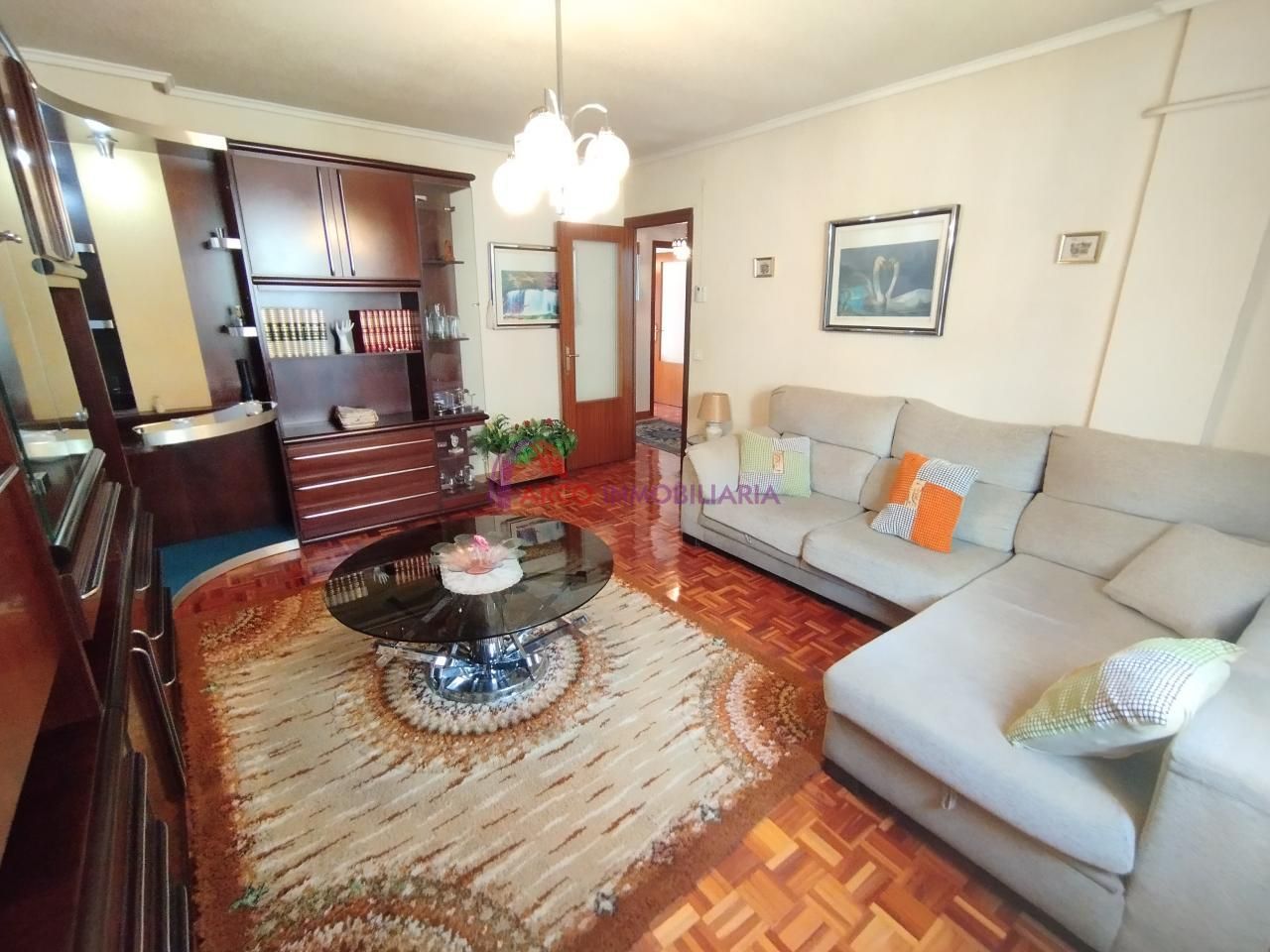 Living room of Flat for sale in Burgos Capital  with Heating, Terrace and Storage room