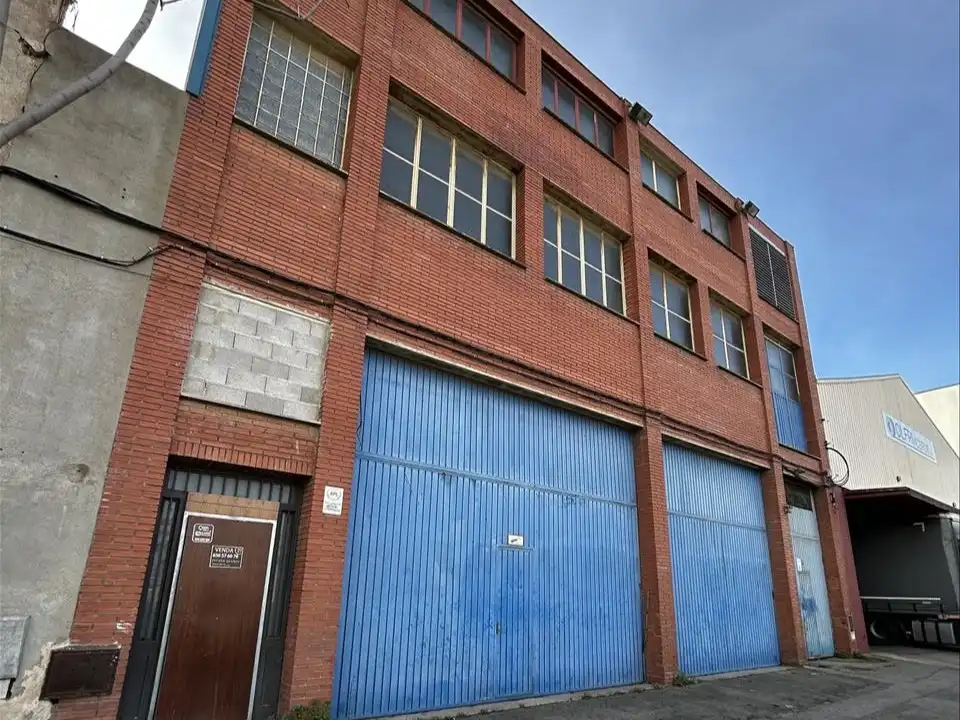 Nau industrial en venda a Niquel, imagen 3
