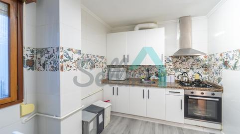 Foto 5 de Piso de alquiler en Félix Aramburu, Auditorio - Seminario - Parque de Invierno, Oviedo